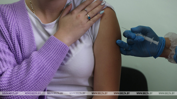 48.5% of Belarusians fully vaccinated against COVID-19