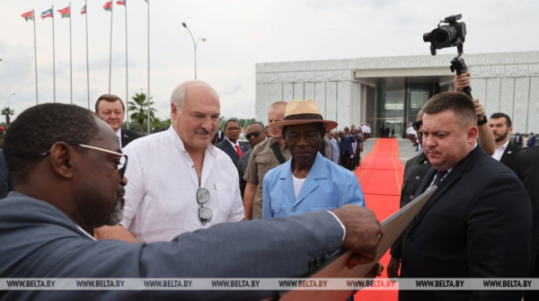 Lukashenko&#039;s visit to Equatorial Guinea over