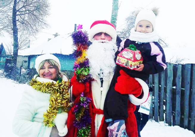 Жителям деревни Лешница подарили новогоднее чудо
