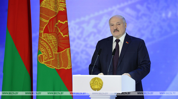 Lukashenko: Strong spiritual roots helped Belarusians preserve language, culture, traditions