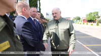 Lukashenko discussing defense matters in Shklov