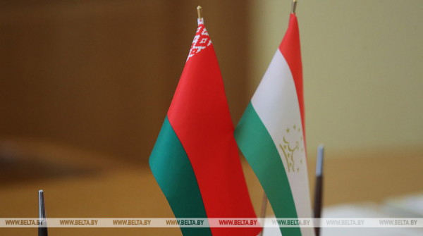 Lukashenko off to Tajikistan on official visit