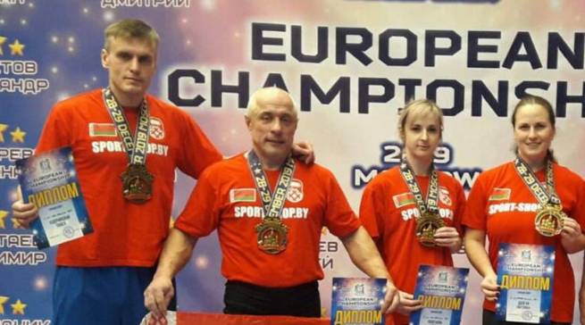 Для почитателей гиревого спорта минувший год завершился чемпионатом Европы, который проходил в Москве в последних числах декабря.
