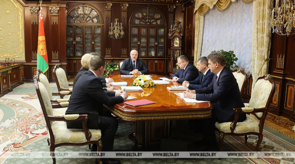 Lukashenko discusses proposals to recalibrate Social Security Fund, pension system