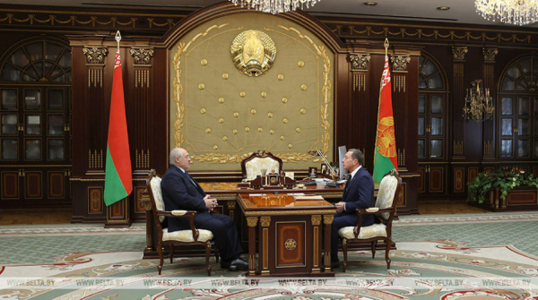 Экономика и финансы. Лукашенко провел встречу с первым вице-премьером Снопковым