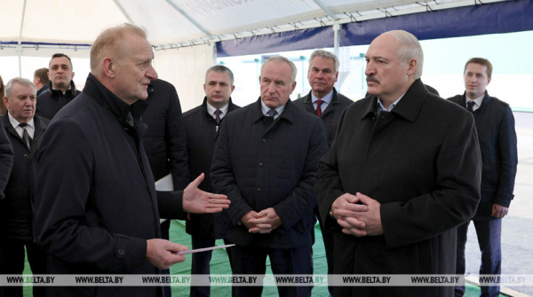 Lukashenko visits innovative farm in Orsha District