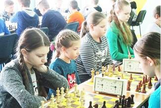 Пуховчанка стала чемпионкой области по быстрым шахматам