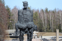 Беларусь помнит: 81-я годовщина трагедии Хатыни