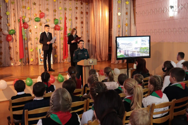В Марьиной Горке открыли профильный класс МЧС