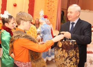 Руденскую вспомогательную школу-интернат посетил управляющий делами Президента Республики Беларусь Виктор Шейман