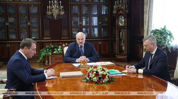 Lukashenko: Protection of the domestic market, national producers is number one priority