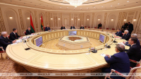 Lukashenko: Industrial cooperation should become basis for interaction with Russian regions