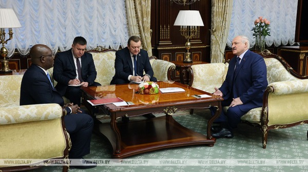 Lukashenko suggests setting up joint manufacturing base to Equatorial Guinea
