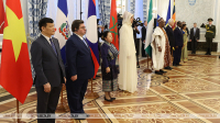 Lukashenko receives credentials from eight ambassadors