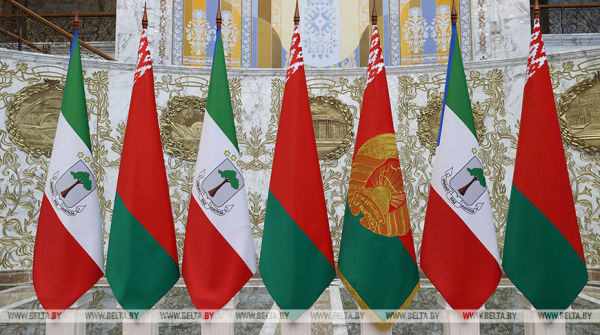 Belarus, Equatorial Guinea sign package of agreements