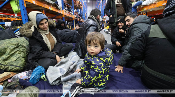 Governor: Vast majority of refugees hope for humanitarian corridor