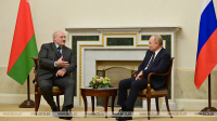 Lukashenko gives Putin gourmet gift basket as New Year gift