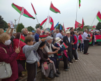 В Марьиной Горке прошел митинг за мир, стабильность и безопасность Беларуси