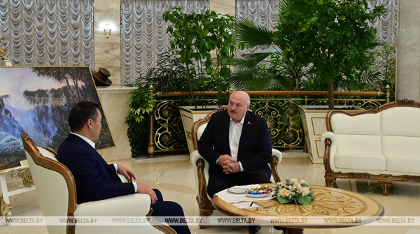Lukashenko meets with Kyrgyzstan president